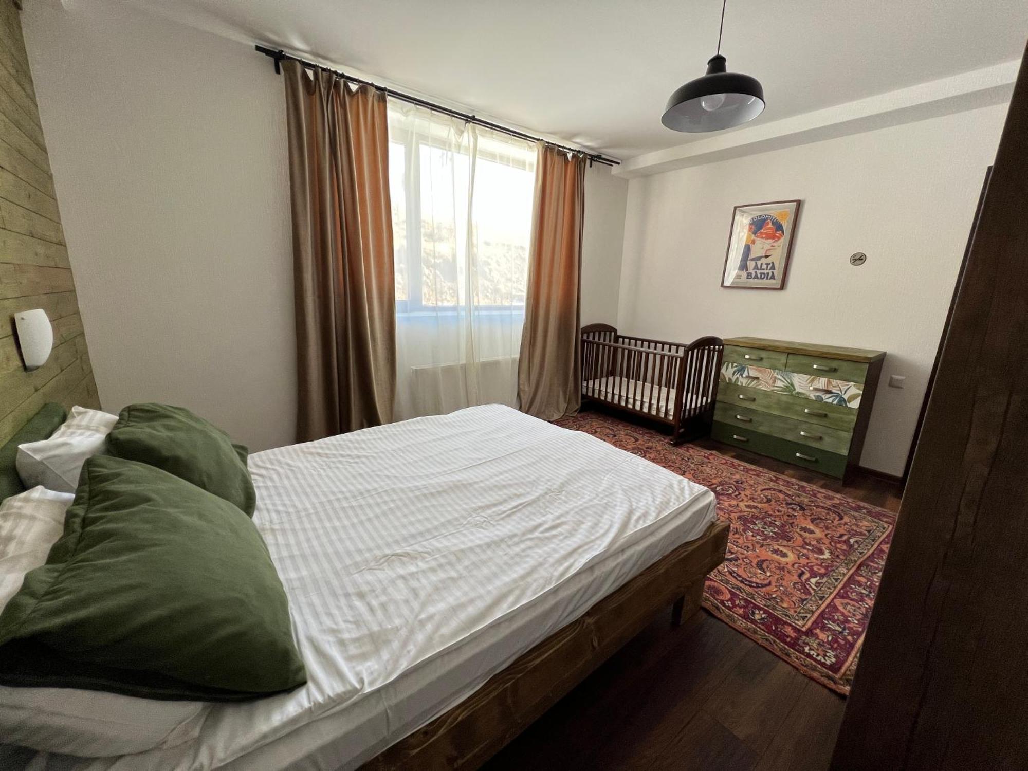 Mountain Cricket Chalets And Apartments גודאורי חדר תמונה