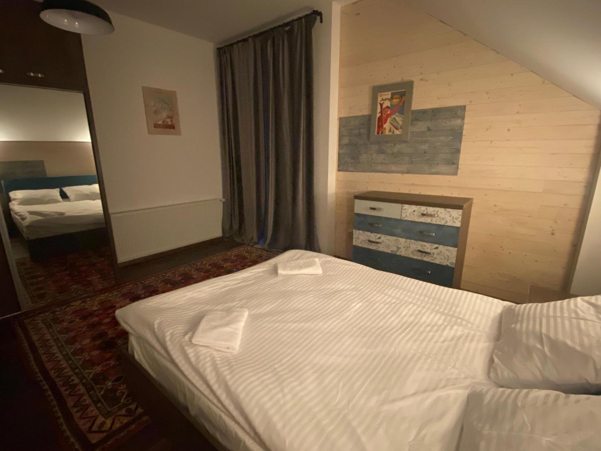 Mountain Cricket Chalets And Apartments גודאורי מראה חיצוני תמונה