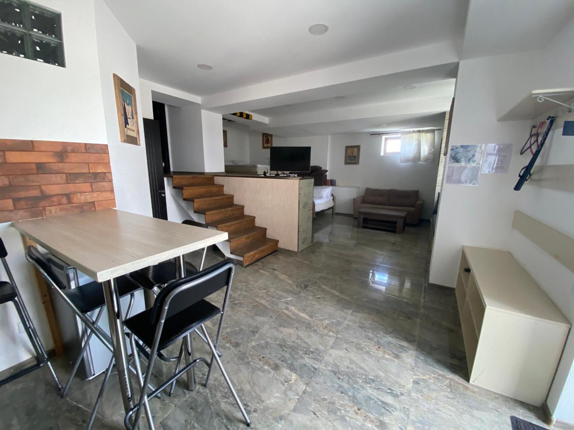 Mountain Cricket Chalets And Apartments גודאורי חדר תמונה