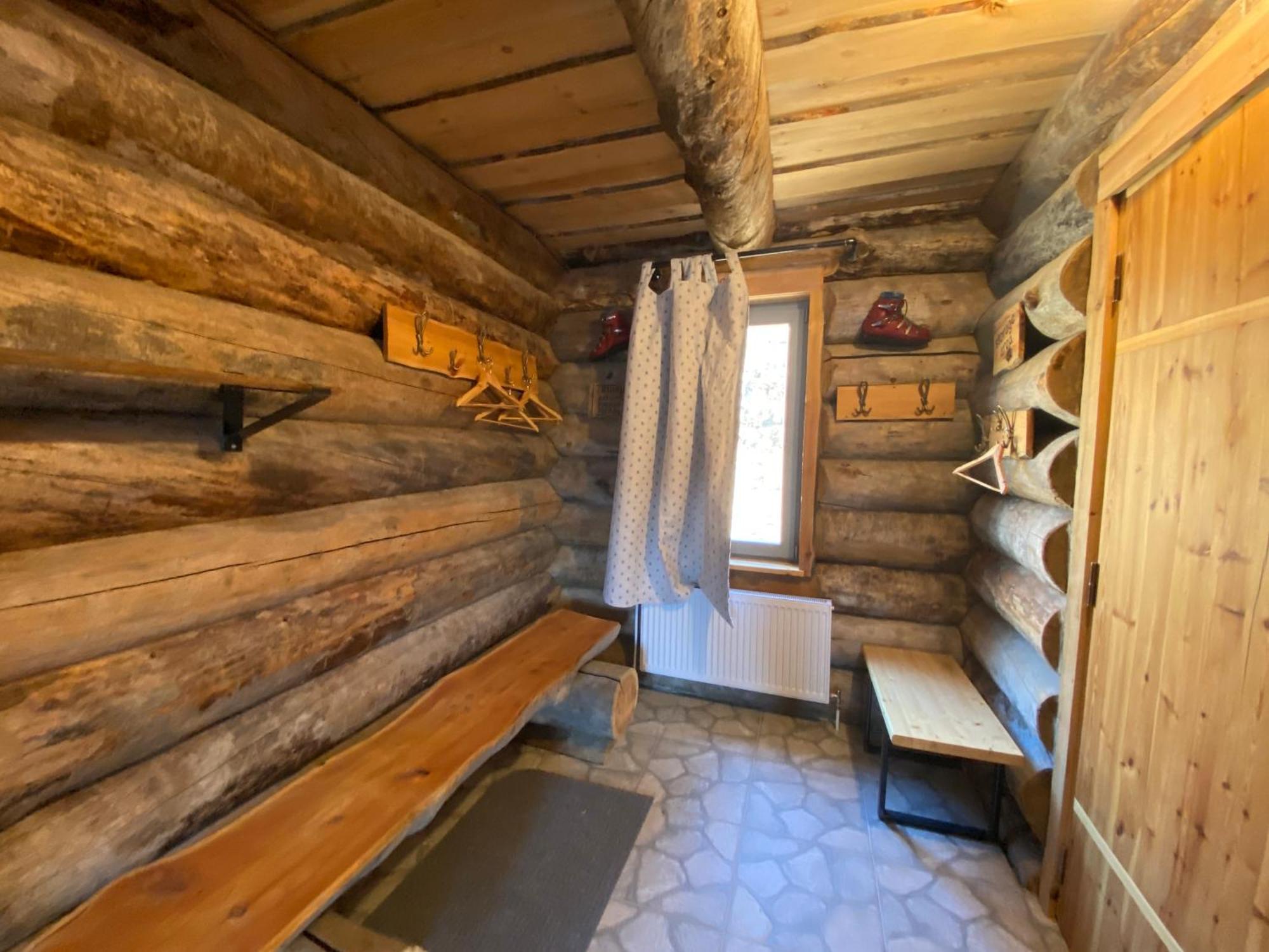 Mountain Cricket Chalets And Apartments גודאורי חדר תמונה