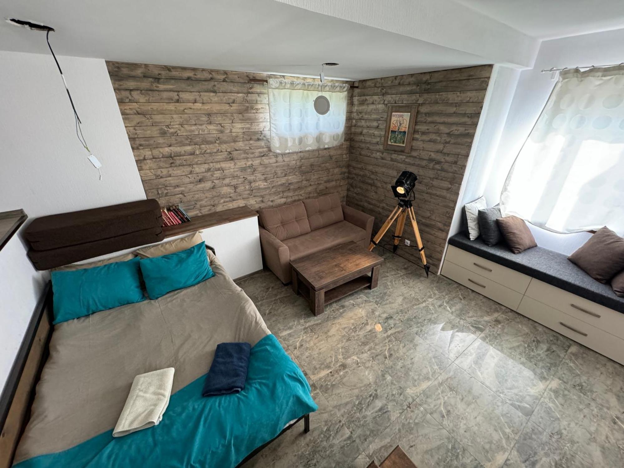 Mountain Cricket Chalets And Apartments גודאורי מראה חיצוני תמונה