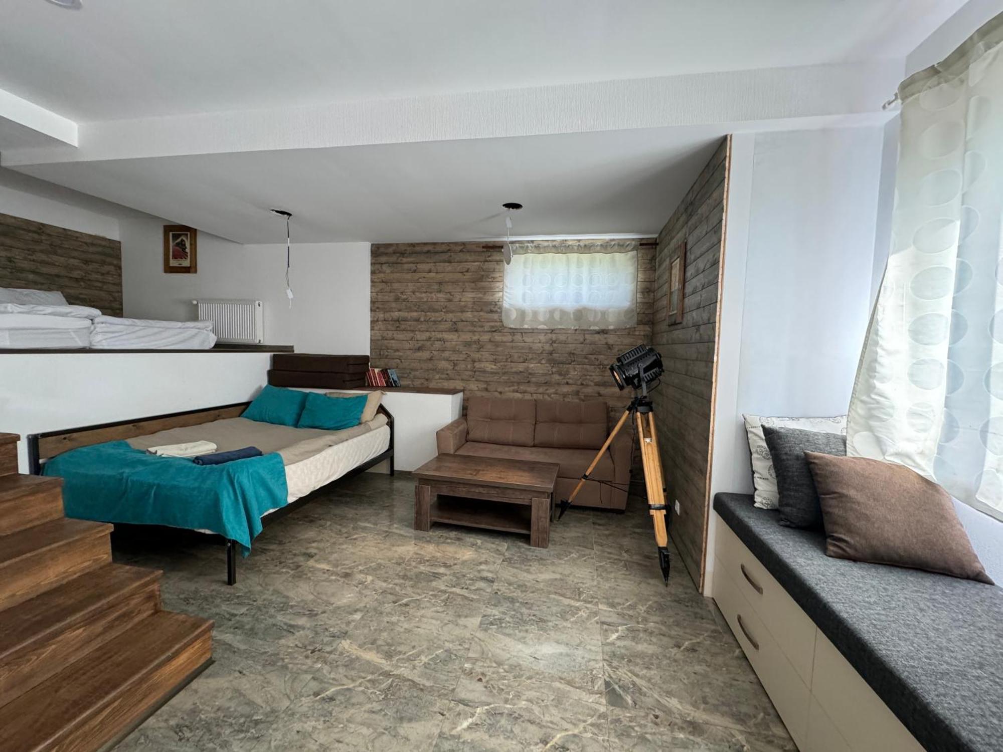 Mountain Cricket Chalets And Apartments גודאורי מראה חיצוני תמונה