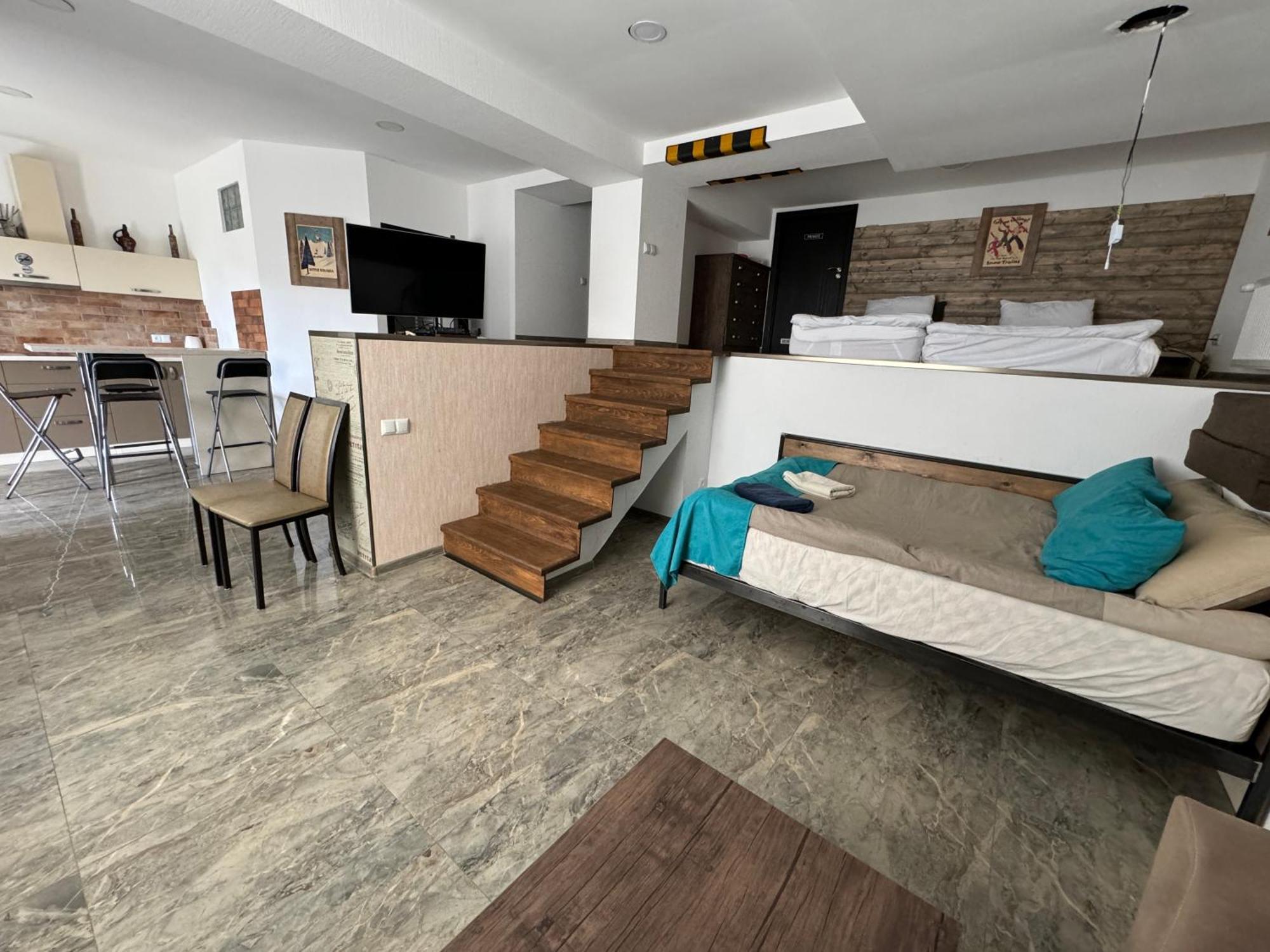 Mountain Cricket Chalets And Apartments גודאורי חדר תמונה
