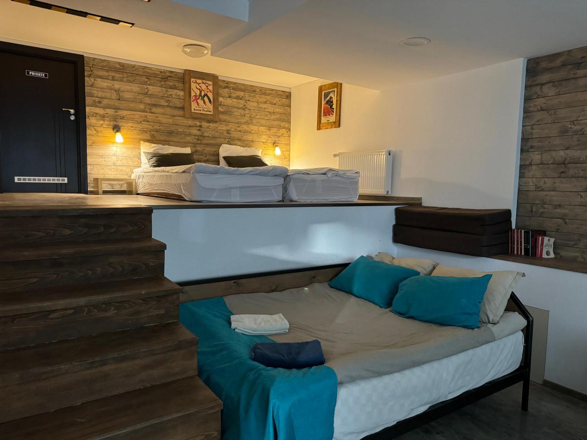 Mountain Cricket Chalets And Apartments גודאורי חדר תמונה