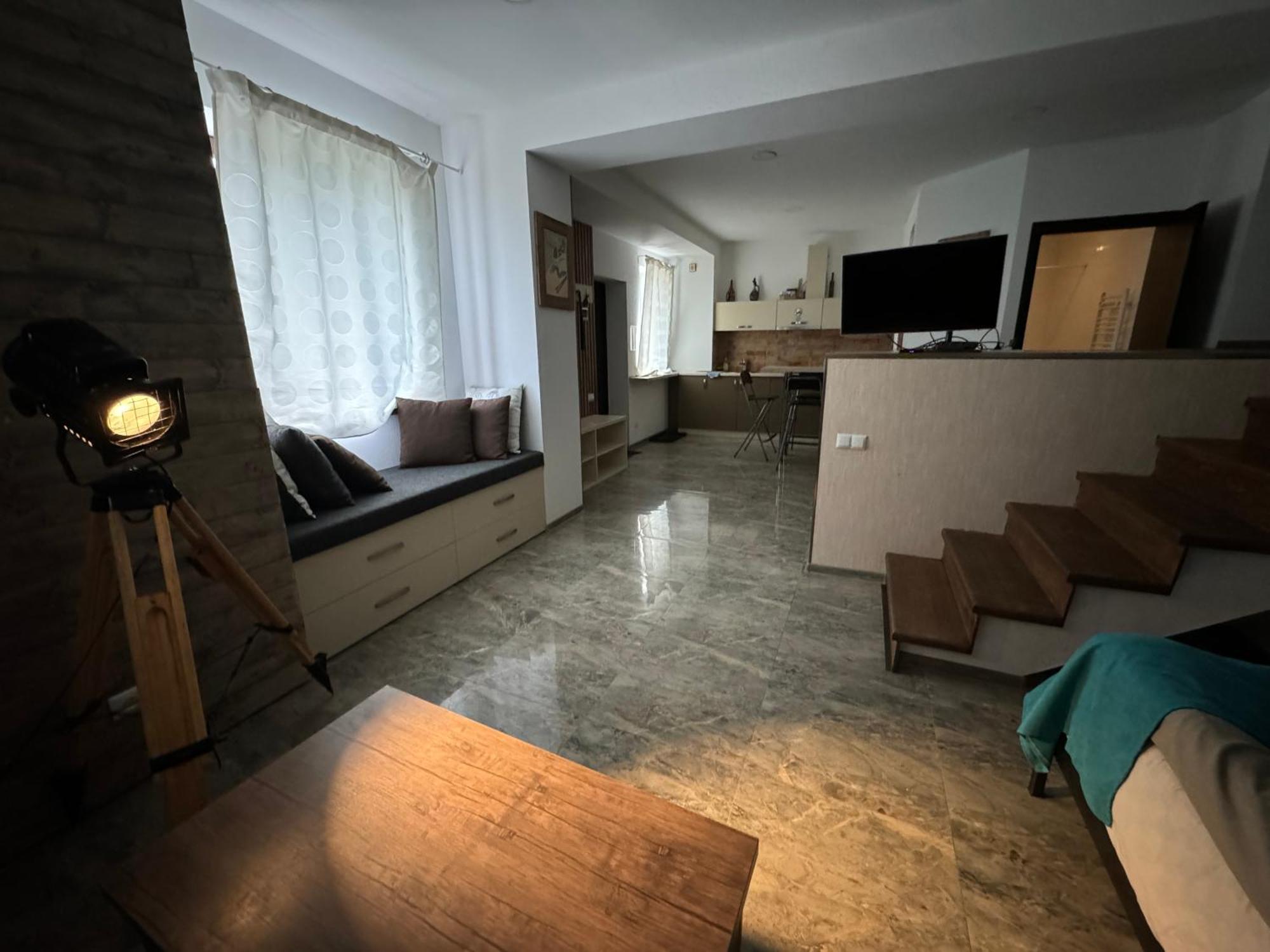 Mountain Cricket Chalets And Apartments גודאורי מראה חיצוני תמונה